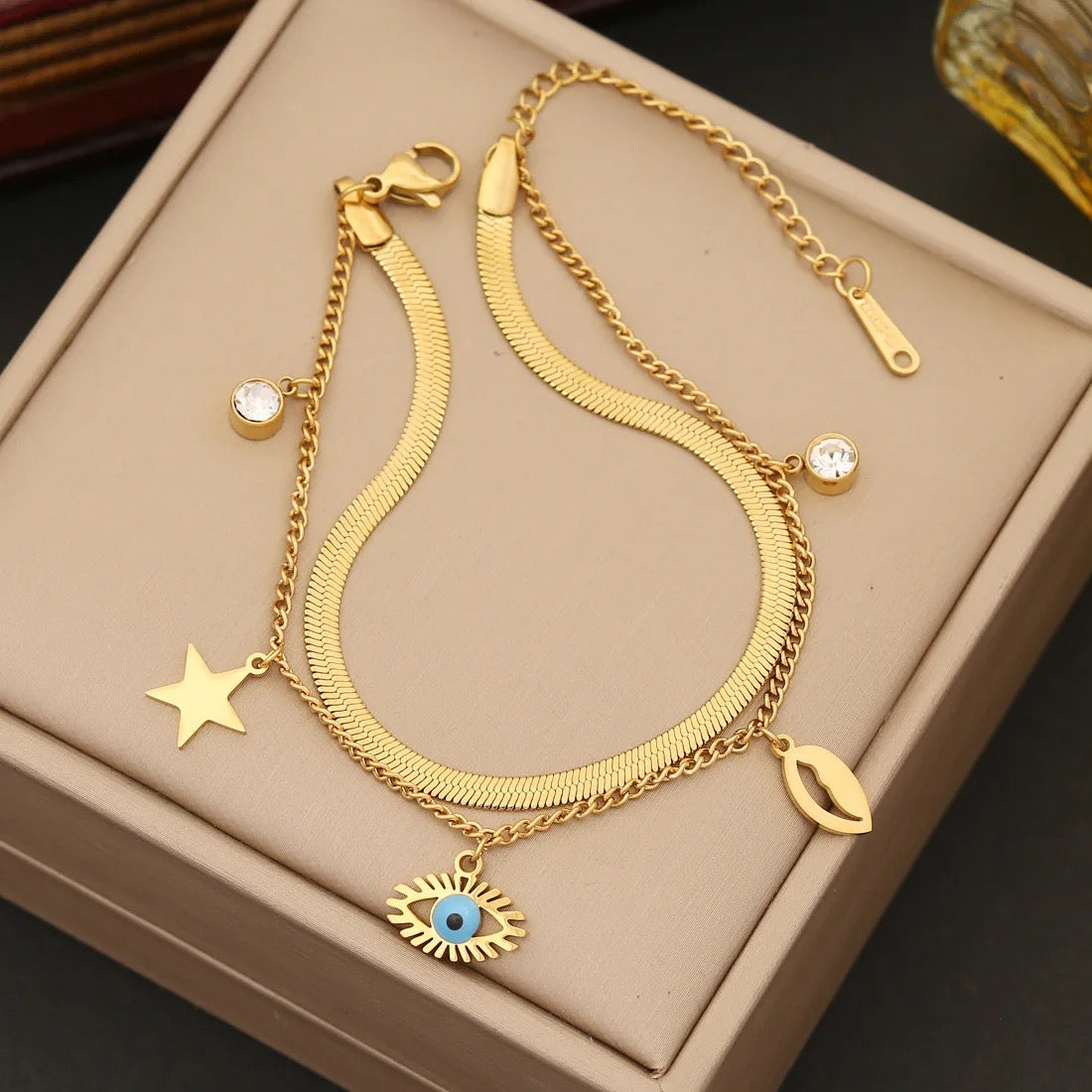 Cats Eye Star Stone Lips Charm Bracelet - Trillingo Express Online Marketplace