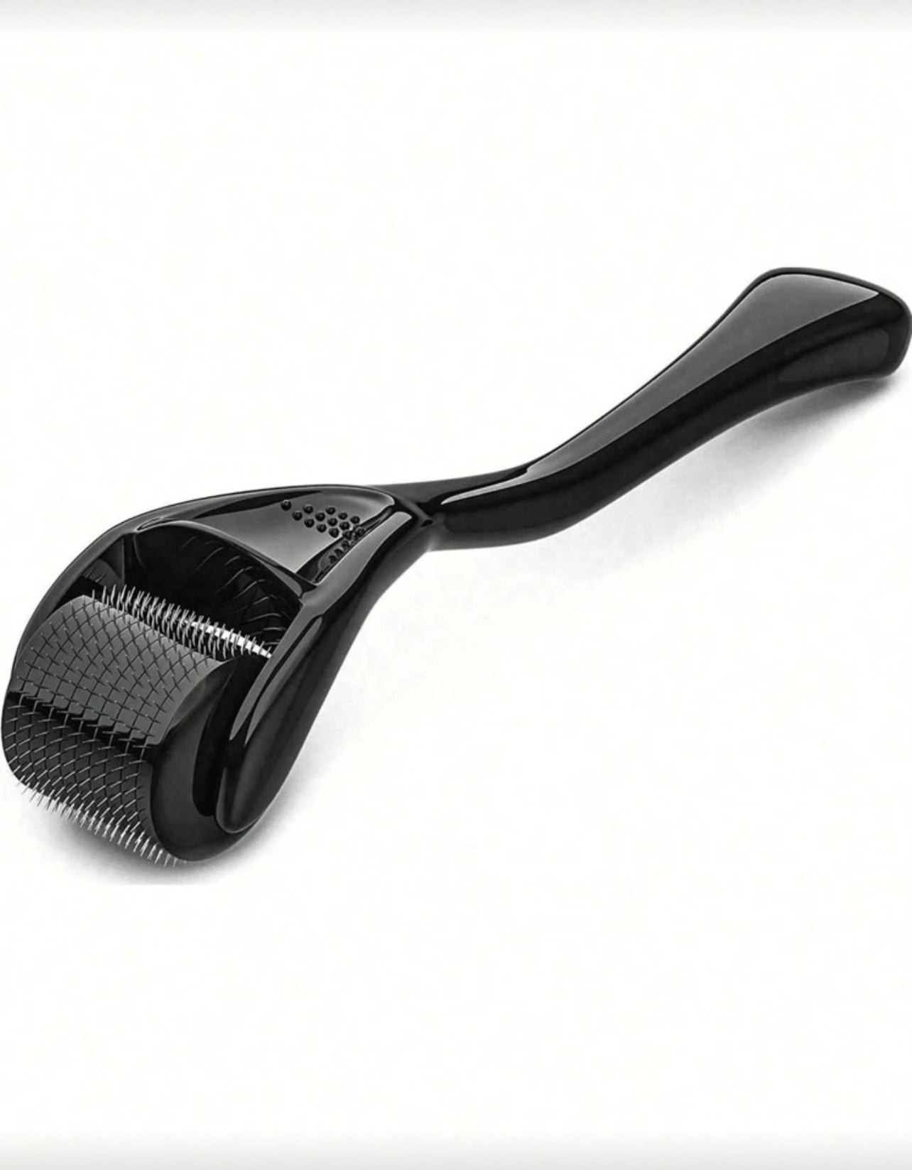 Professional Microneedle Roller – 540 Titanium Microneedles (Black)