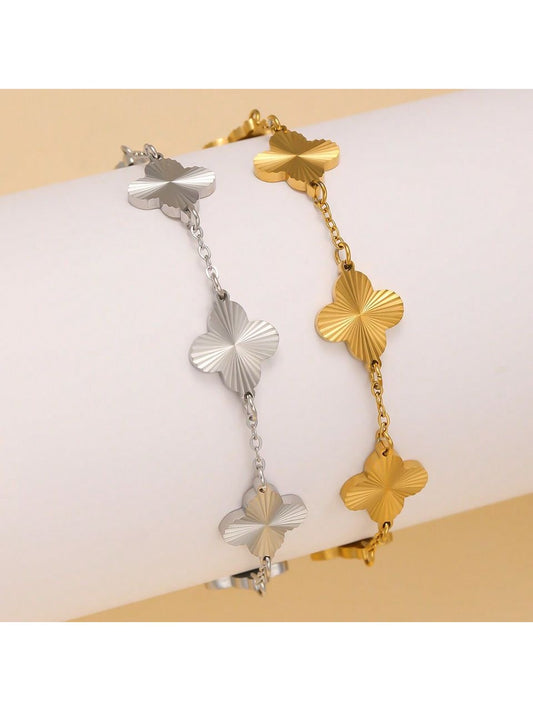 SS Four Leaf Clover Bracelet  Gold and Silver St