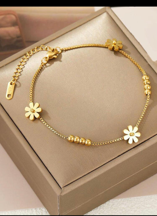 Zuri Fashion Gold Stainless Steel Flower Decor Anklet Z105 - Trillingo Express Online Marketplace