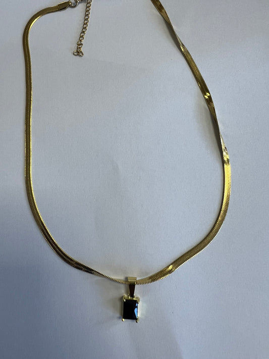 Zuri Gold stainless steel black stone Zuri necklace z568 - Trillingo Express Online Marketplace