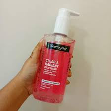 Neutrogena Clear & Radiant Facial Wash 200ml - Trillingo Express Online Marketplace