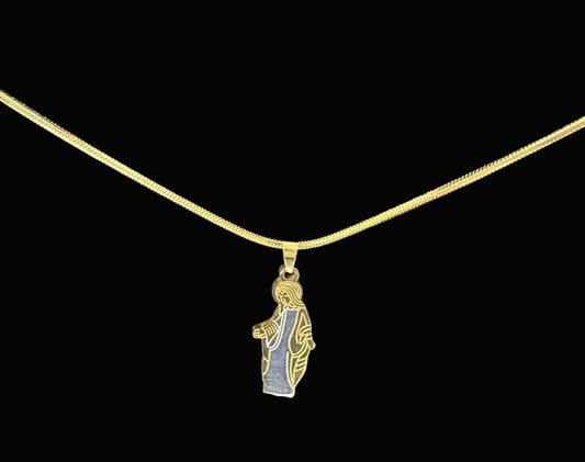 Gold Tone Egyptian Queen Pendant Chain Necklace